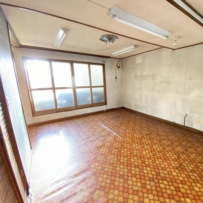 大きな窓があります◎