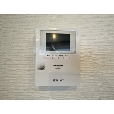 カラーモニター付きインターフォン新品交換