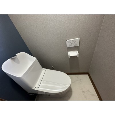 ウォシュレット一体型トイレ新品交換