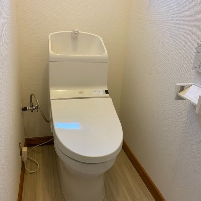 温水洗浄機能付きトイレ交換
