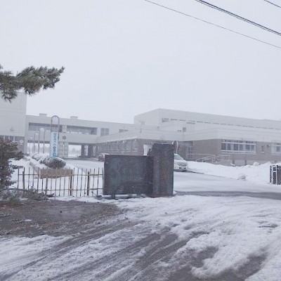 上磯中学校