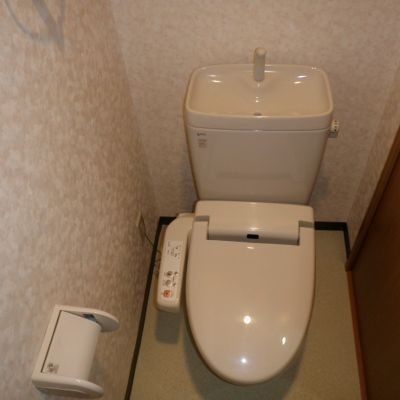 ウォシュレット付トイレ!