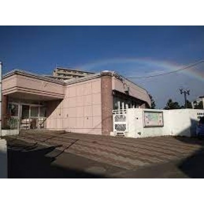 札幌市立手稲中央幼稚園まで704m