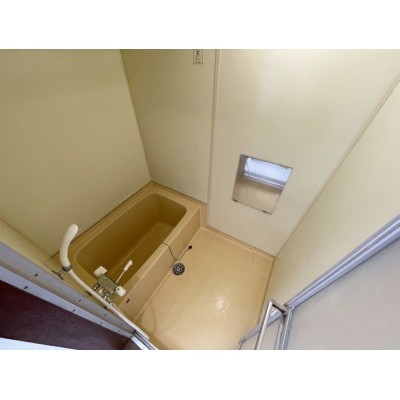 ユニットバスにはサーモスタット混合栓あり。
