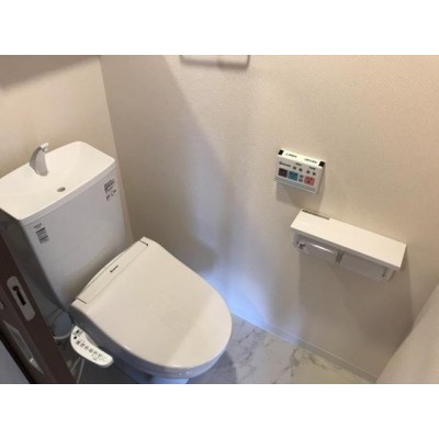 シャワー付トイレ