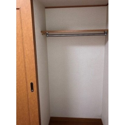 中はこのようになっています