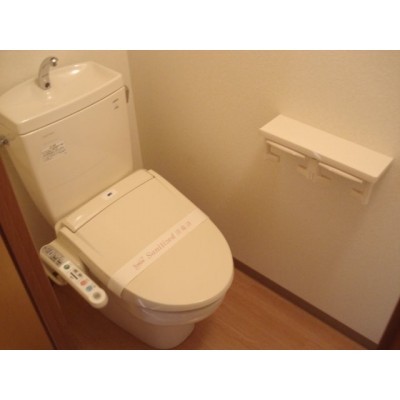シャワー付トイレ