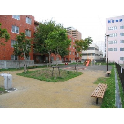 琴似さゆり公園まで272m