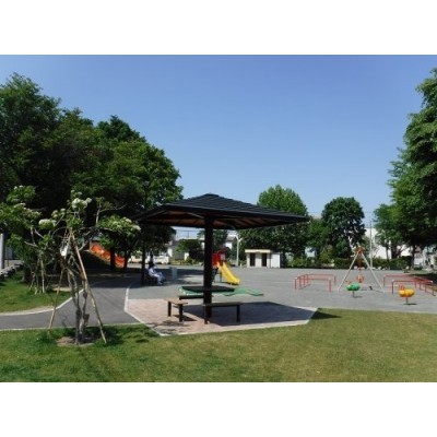 八軒西公園まで242m