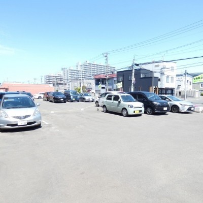 敷地内の駐車場