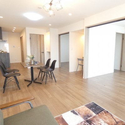 全体的に明るいお部屋ですよ