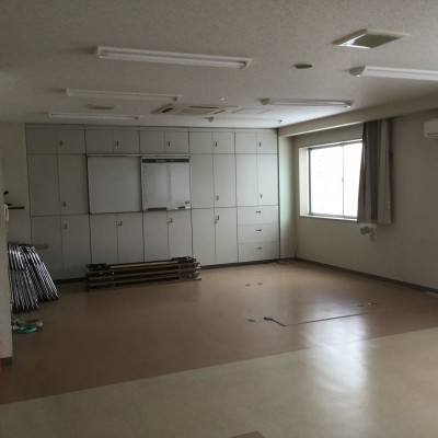 内部写真は貸出前の写真です。