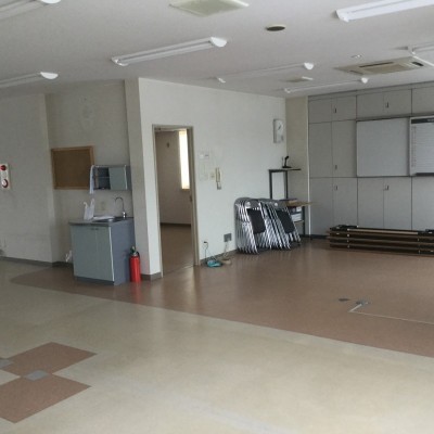 内部写真は貸出前の写真です。