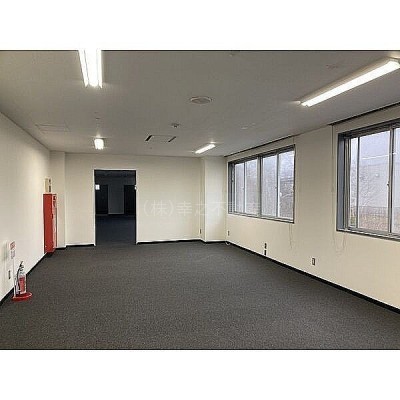 commercial 北海道千歳市泉沢1007番151