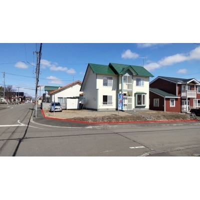 ☆北側隣地道路境界石、ブロック塀が隣地です。