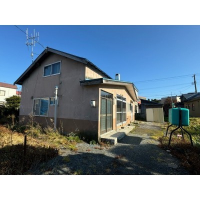 detached この地域の土地参考価格
北海道余市郡余市町富沢町3丁目8-2、8-4