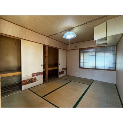 detached この地域の土地参考価格
北海道余市郡余市町富沢町3丁目8-2、8-4