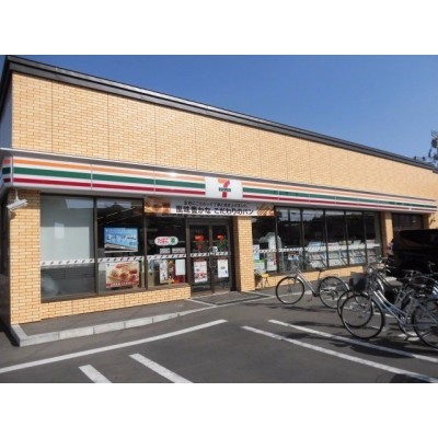 セブンイレブン松見通店