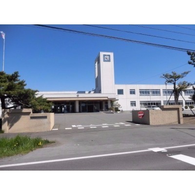上磯中学校