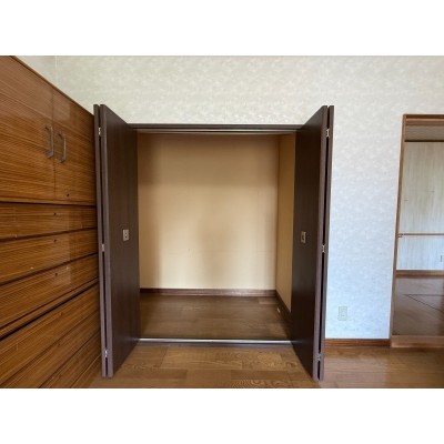 洋室収納