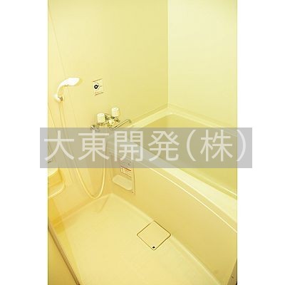 ★電気温水器仕様のユニットバスです。