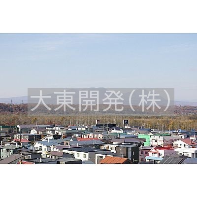 ★バルコニーからの眺めです。樽前山が見えます。