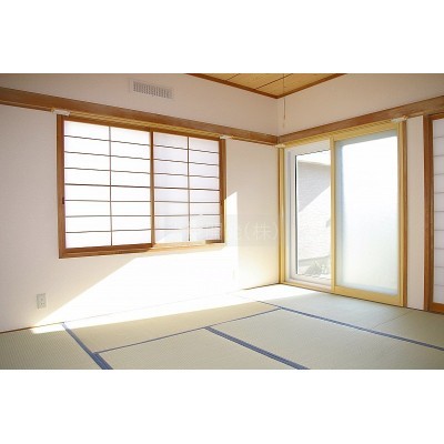 ★明るく気持ちのよい和室です。