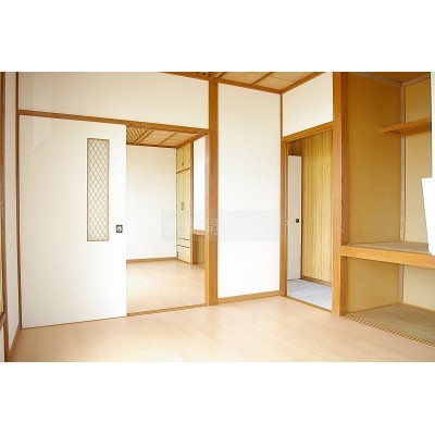 ★南向き明るい洋室です。
