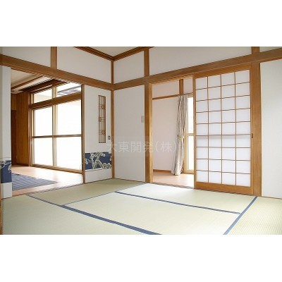 ★畳表替えずみのきれいな室内です。