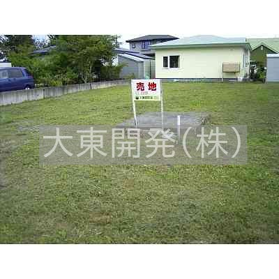 93坪の広い土地で菜園や庭造りが楽しめそうです。