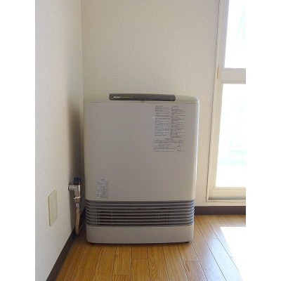 ガス暖房機