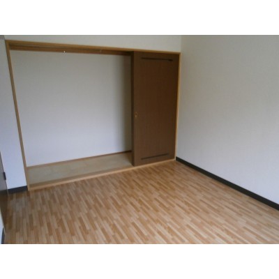 居間横洋間2