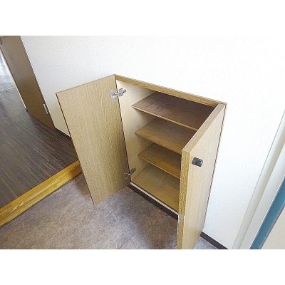 シューズボックス