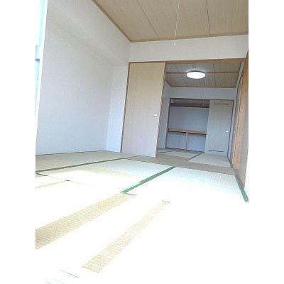 バルコニーから見た和室2部屋