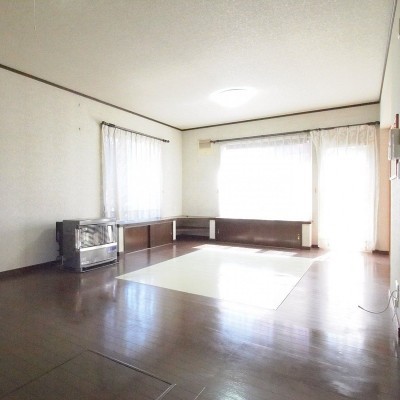 屋根裏はしご