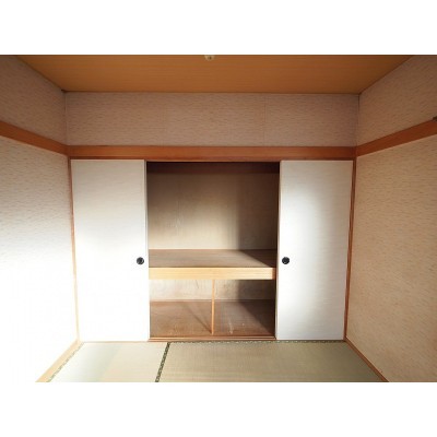 ☆キッチン横和室収納☆