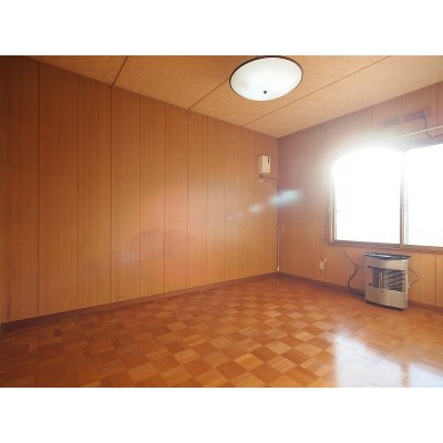 2階洋室6帖