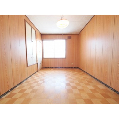 2階洋室6帖
