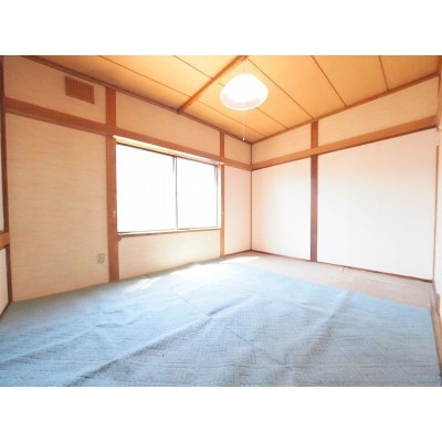 キッチン横の和室6帖