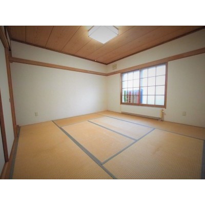 1階和室8帖