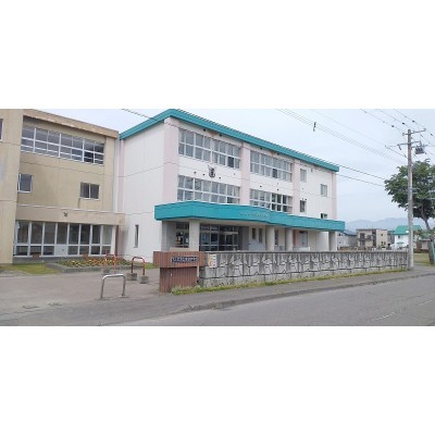凌雲中学校