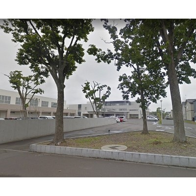 苫小牧市立青翔中学校 徒歩約16分