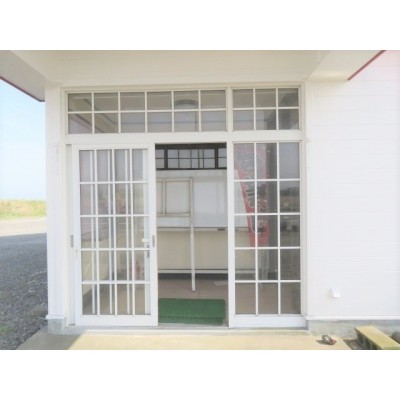 店舗入り口