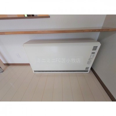 蓄熱暖房機