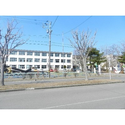 美園小学校
