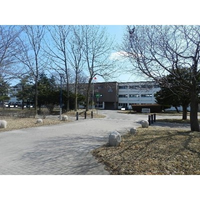 苫小牧東中学校