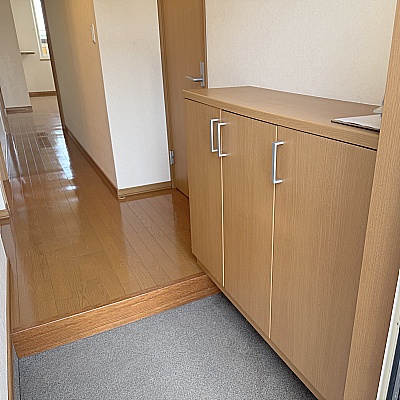 ポートハウスⅡ 玄関