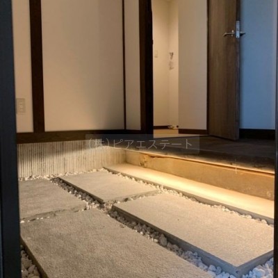 間接照明で美しい玄関