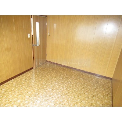 2階 洋室6帖