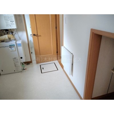 作業台を折りたたんだ状態